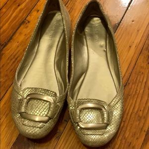 Gold flats